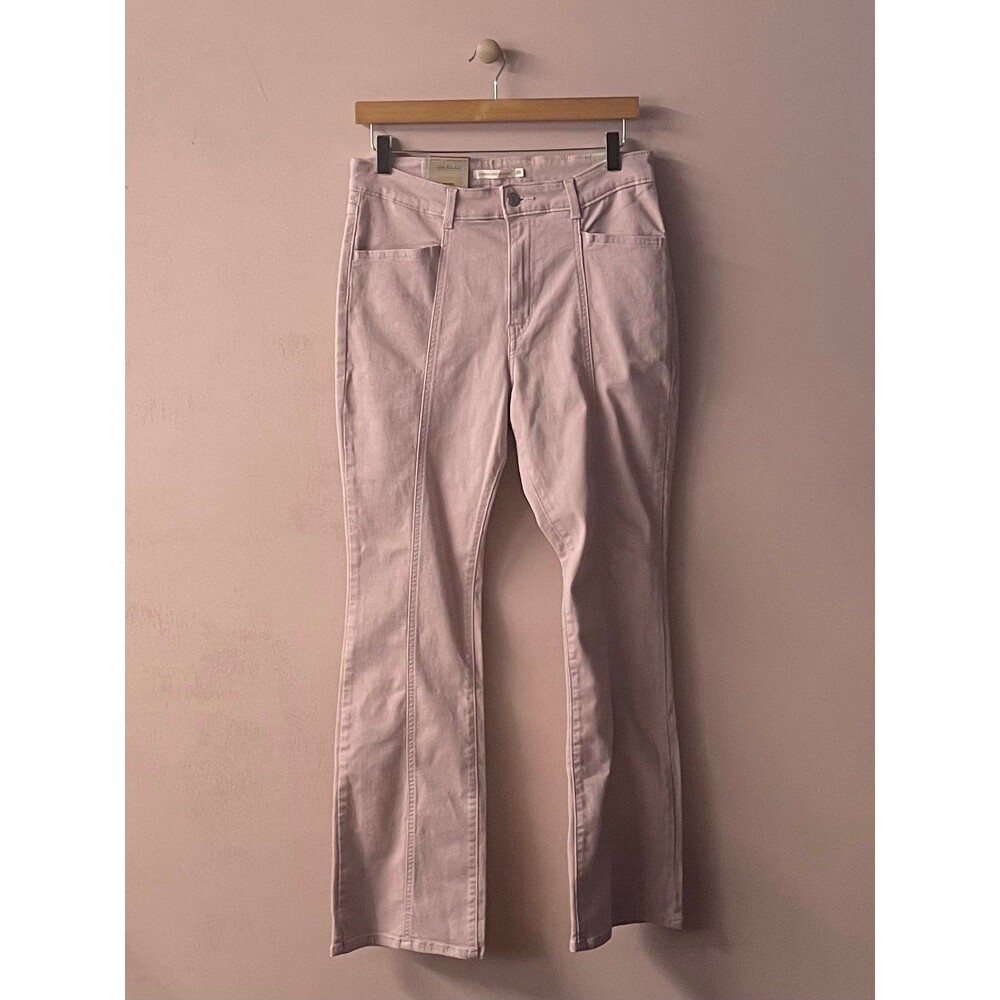 Levi’s Light Pink 725 High Rise Bootcut Jeans Size 30 NWT